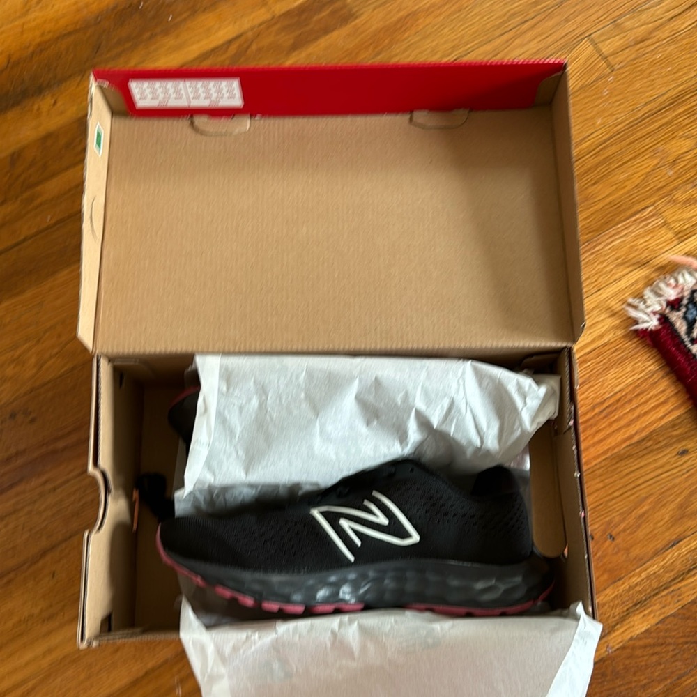 NIB New Balance running shoes